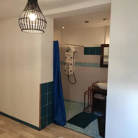 Du Debarquement Дом отдыха Арроманш-ле-Бен